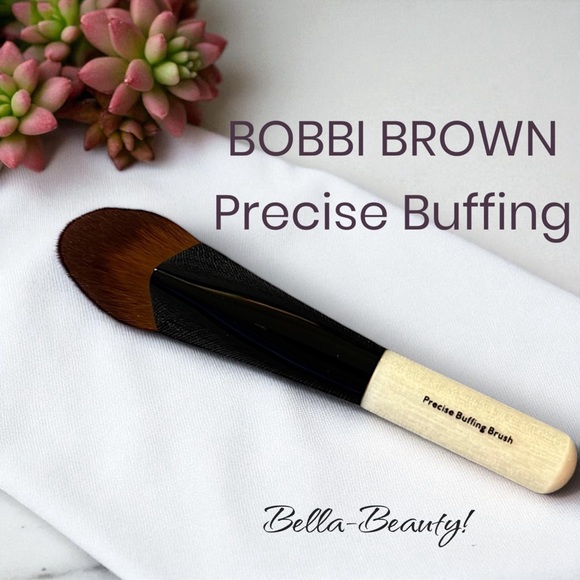 BOBBI BROWN Precise Buffing Brush
          ~NEW~ FULL SIZE - Picture 1 of 8